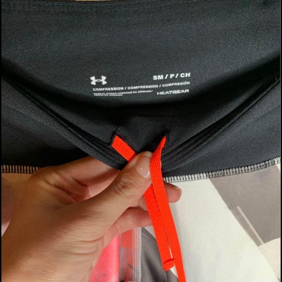 2 pairs Under Armour Leggings - Size Small - Picture 2 of 4